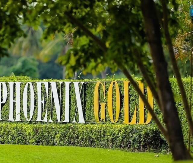 R035 Pattaya East Phoenix Golf Course 4 bedrooms and 5 bathrooms 400 SQM 36000 baht month