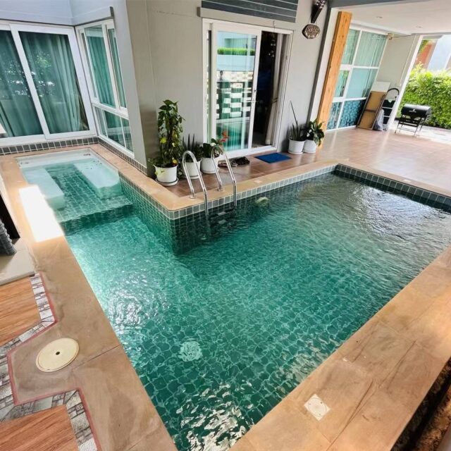 R105 Pattaya East Patta Village Pool Villa 4 bedroom 3 bathroom 344 SQM Rental Price 50000 baht