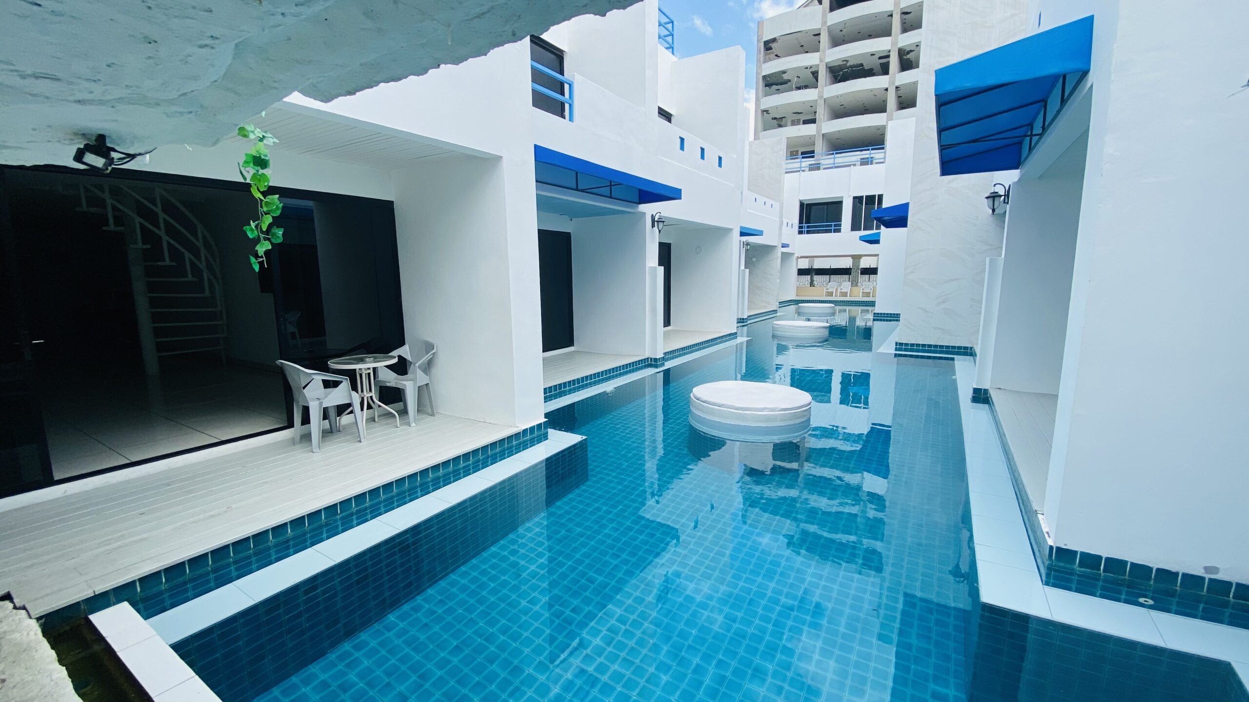 P066 Pool Villa Business Pratumnak for Long Term Lease 200,000 Baht per month